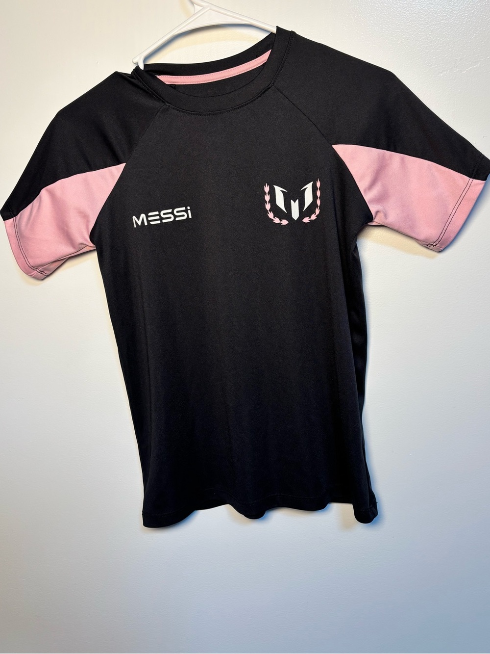 Kids' Messi Black & Pink Short Sleeve Athletic Jersey